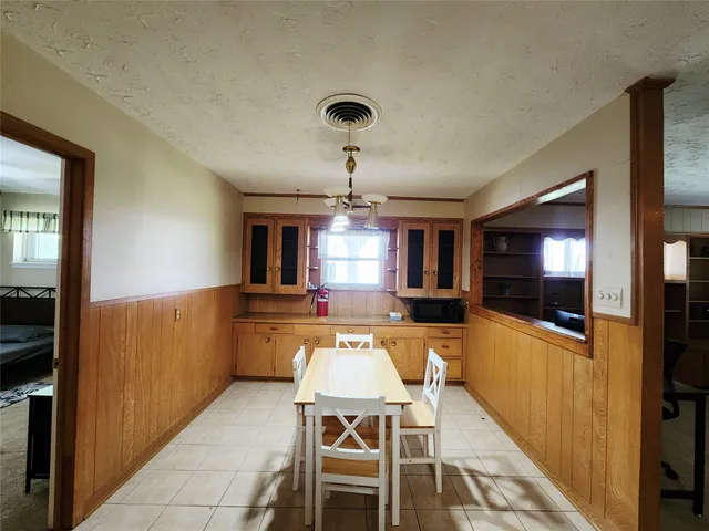 $2,150 | 1702 Ivie Lee Street, Baytown, TX 77520