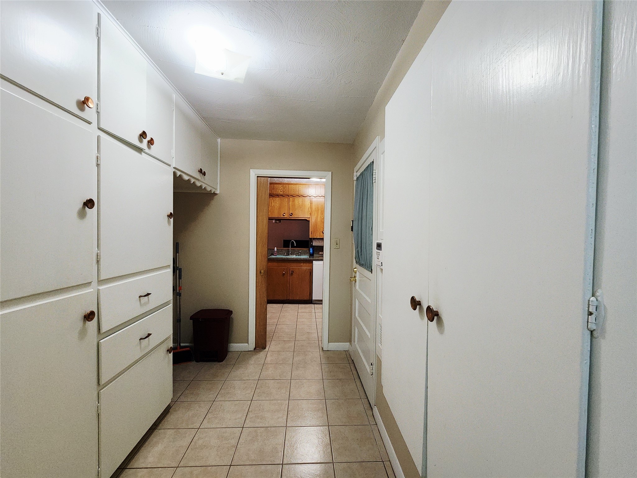 1702 Ivie Lee Street Baytown, TX 77520 - Photo 7 of 21