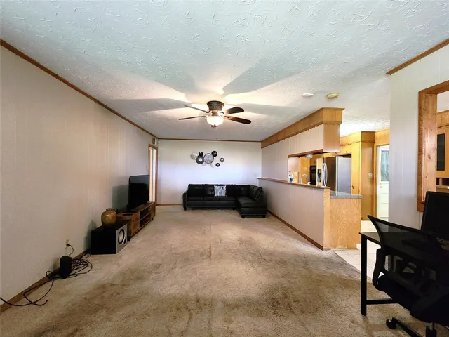 $2,150 | 1702 Ivie Lee Street, Baytown, TX 77520