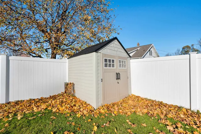 $250,000 | 313 South Mill Street, Hortonville, WI 54944