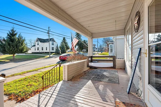 $250,000 | 313 South Mill Street, Hortonville, WI 54944