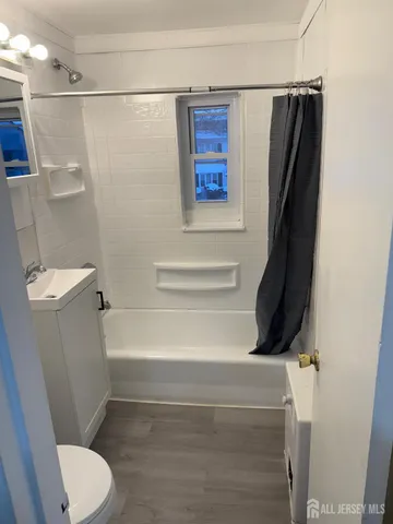 $2,000 | 37 B Garfield Park, Edison, NJ 08837