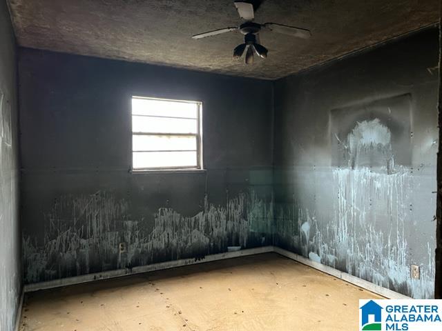 418 Davis Street Talladega, AL 35160 - Photo 7 of 18