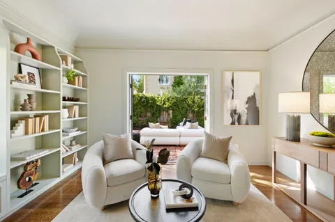 $4,750,000 | 420 West Poplar Avenue, San Mateo, CA 94402