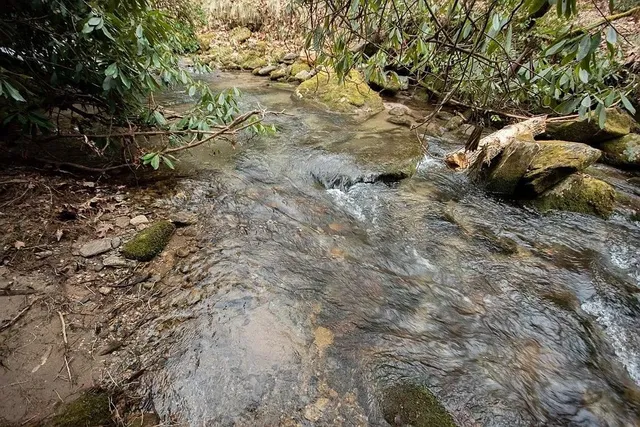 $639,900 | 575 Carolina Springs Lane, Franklin, NC 28734