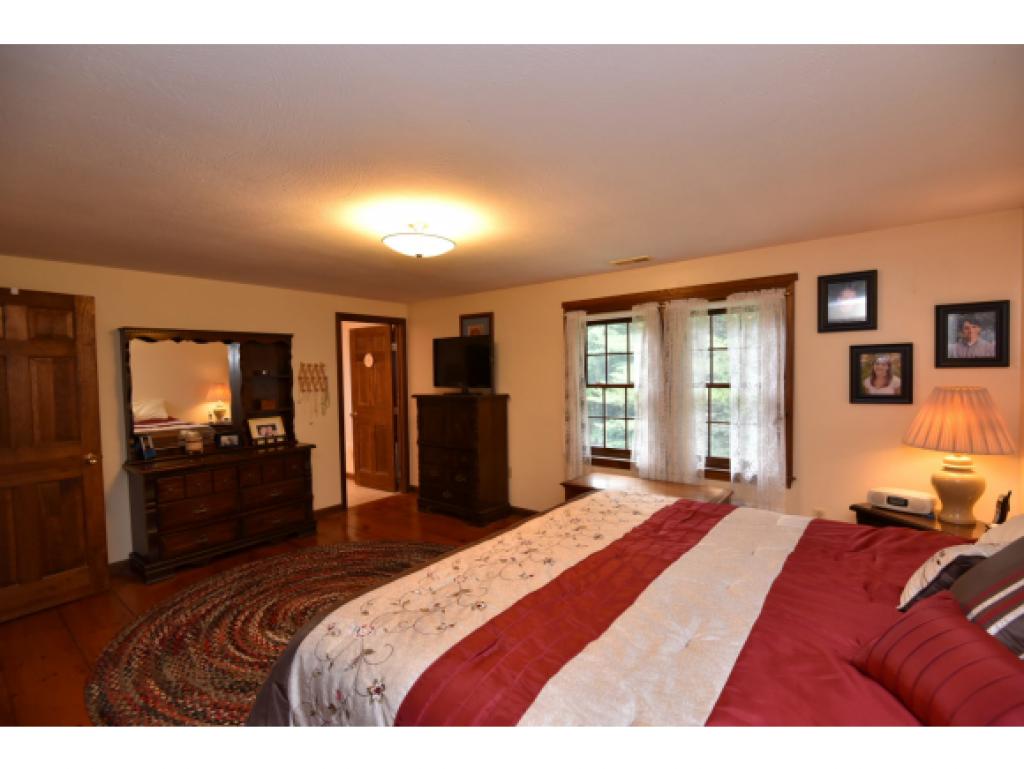 30 Boston Post Road Amherst, NH 03031 - Photo 22 of 35
