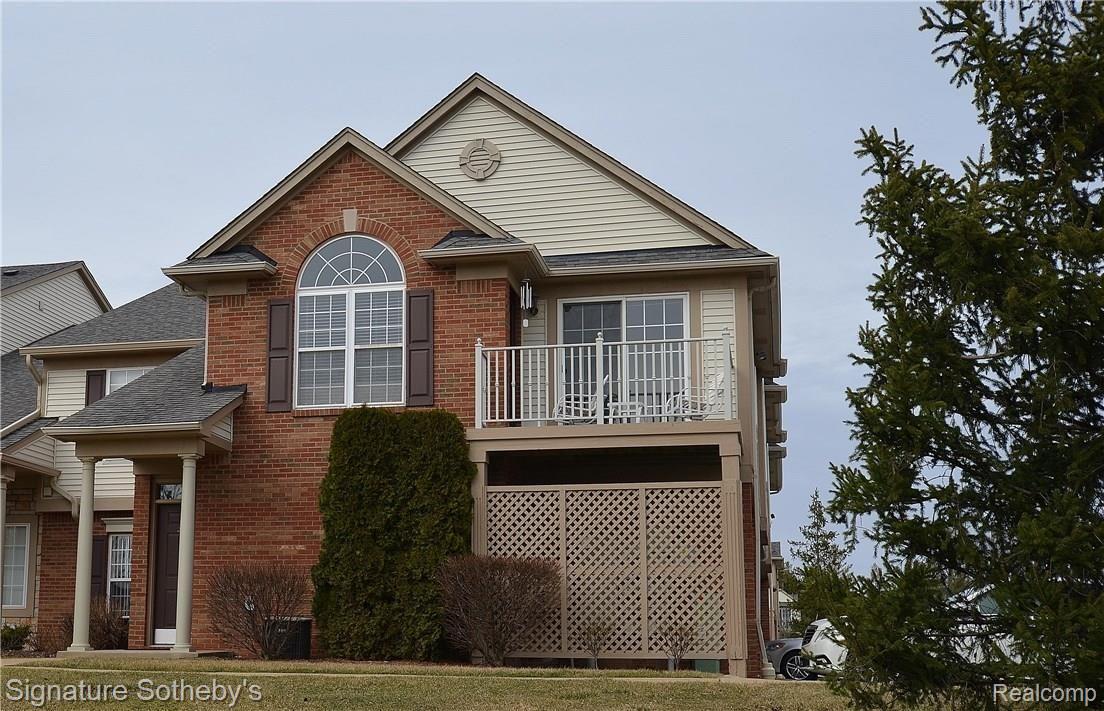 3575 Oakmonte Boulevard Rochester, MI 48306 - Photo 1 of 32 1 front.JPG