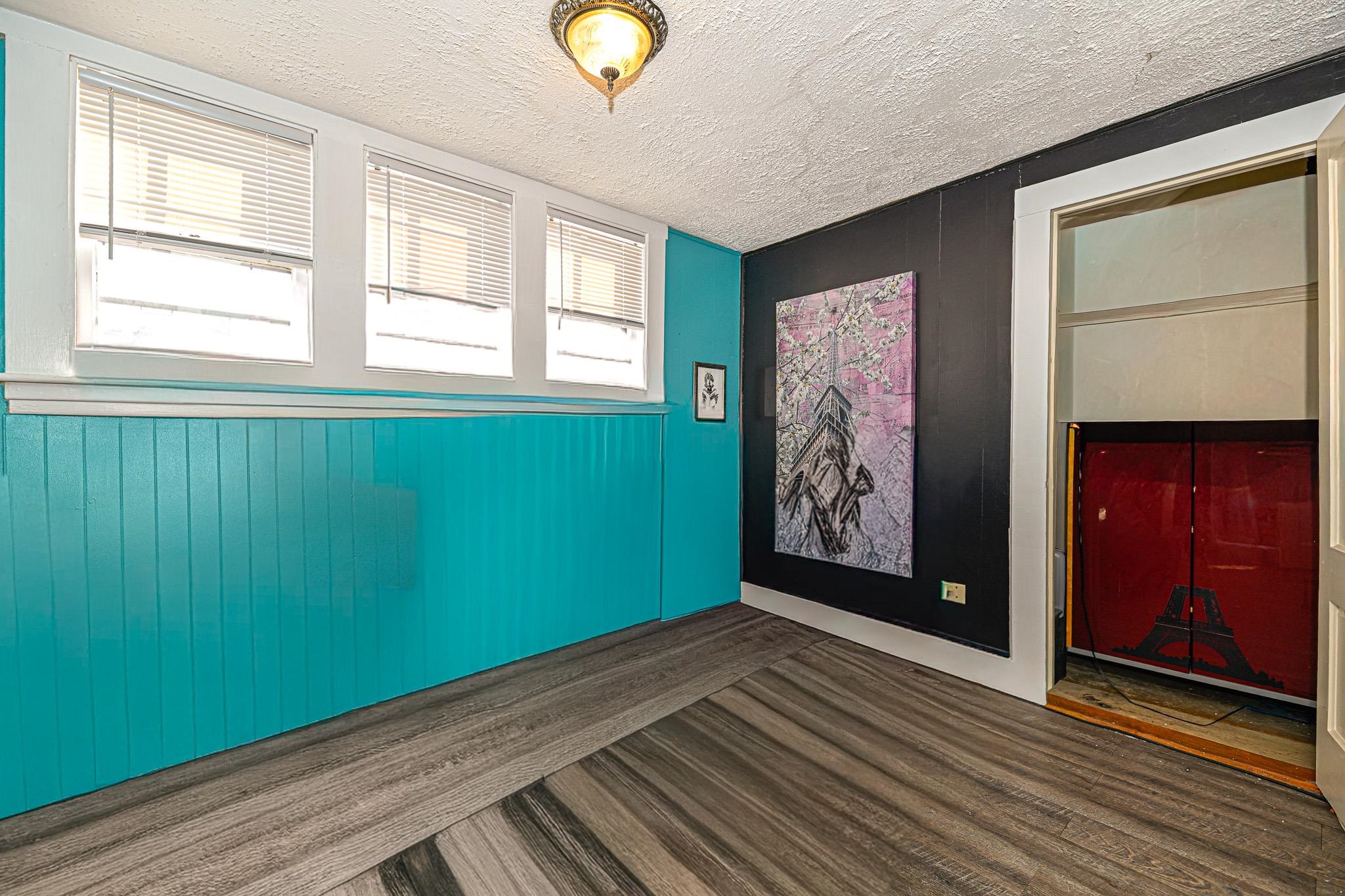 49 Washington Street Rochester, NH 03867 - Photo 28 of 35