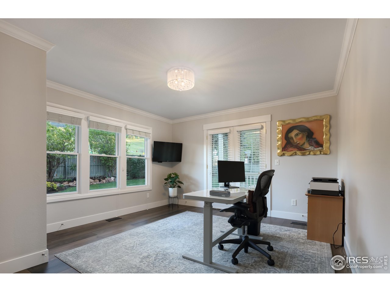 709 Baseline Road Boulder, CO 80302 - Photo 33 of 40 a workspace with furniture and a window
