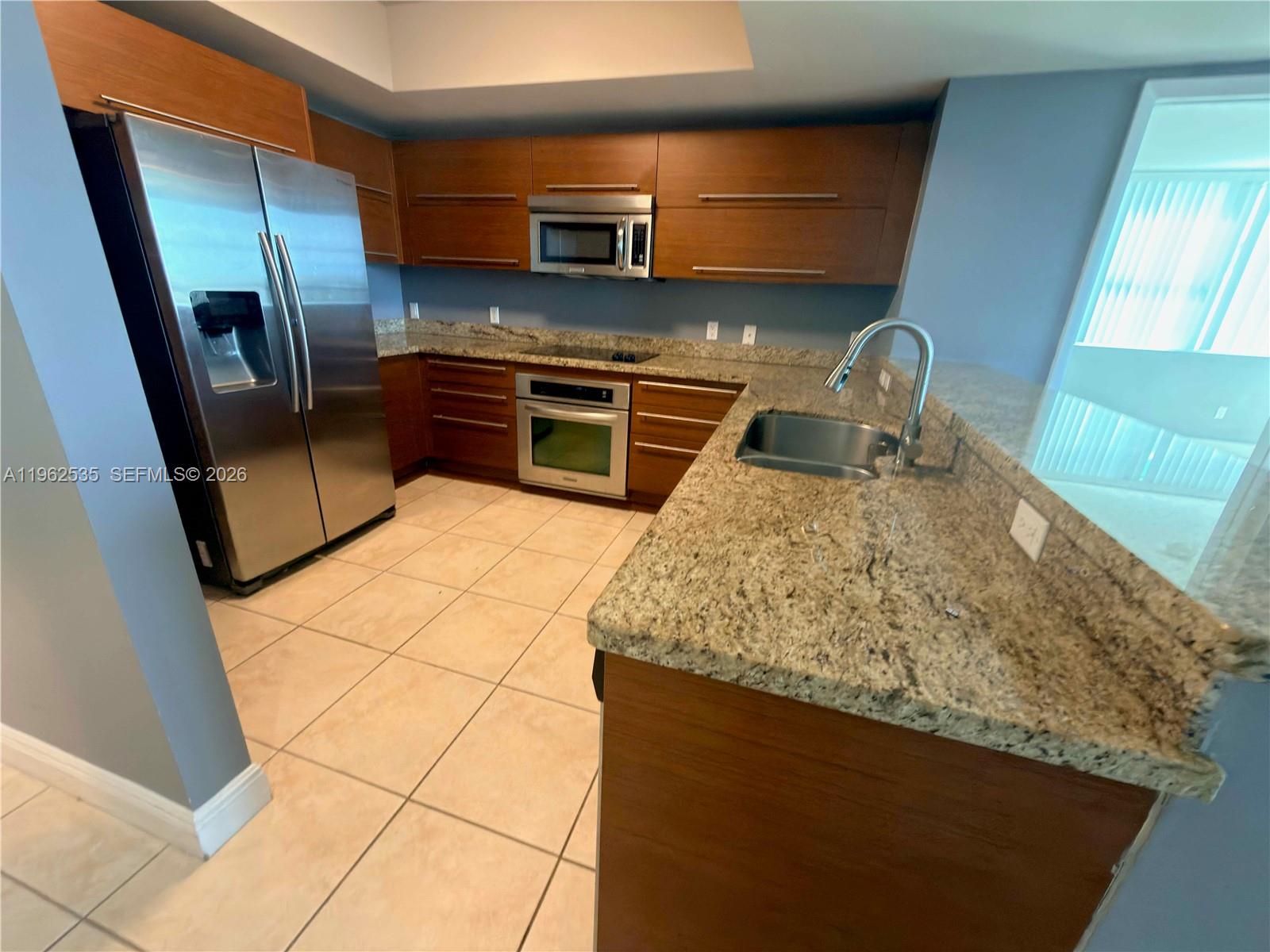 2641 North Flamingo Road, Unit 1701N Sunrise, FL 33323 - Photo 8 of 48