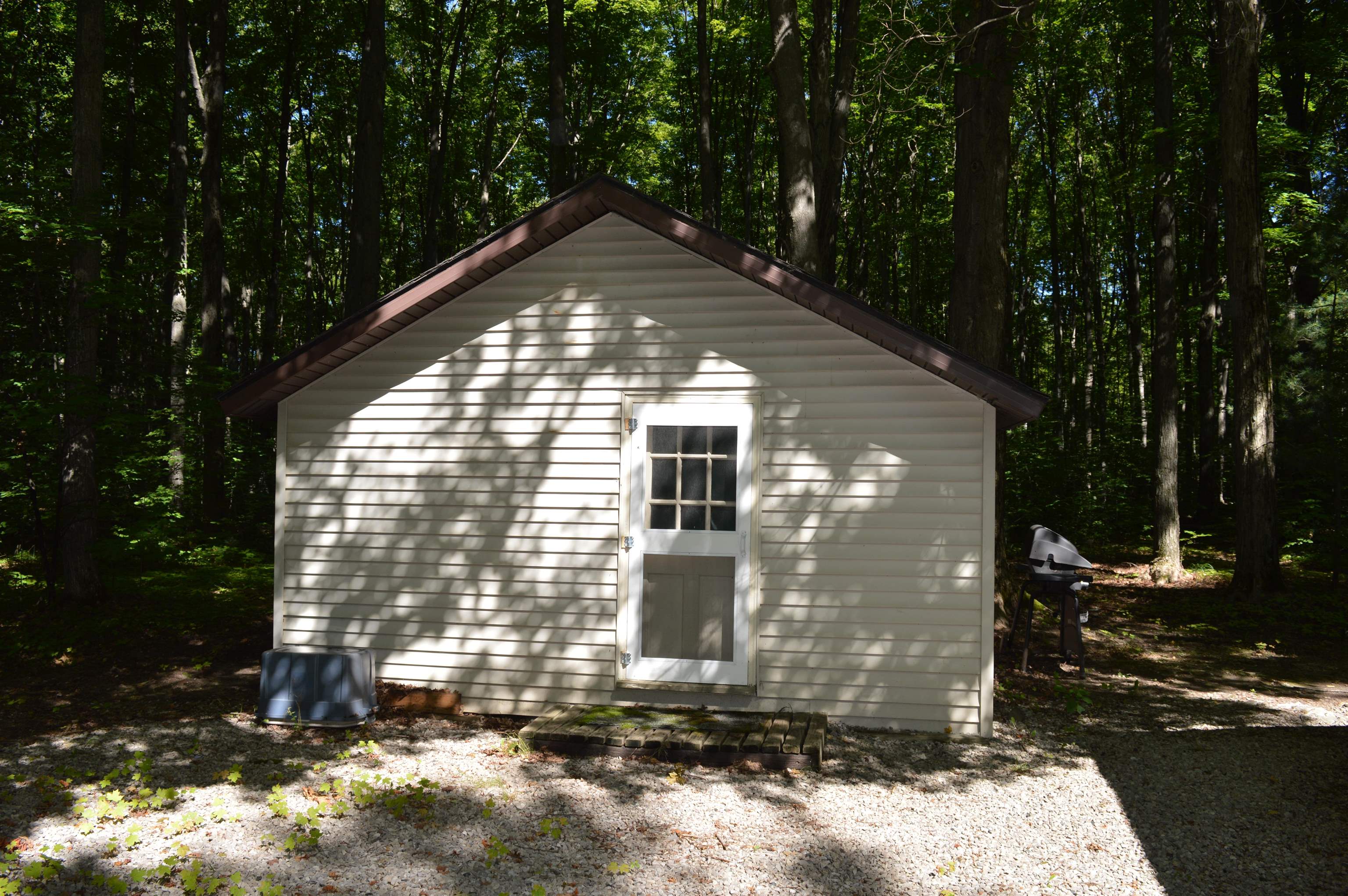 8151 Ford Road Northeast Kalkaska, MI 49646 - Photo 6 of 46 1904124-5.JPG