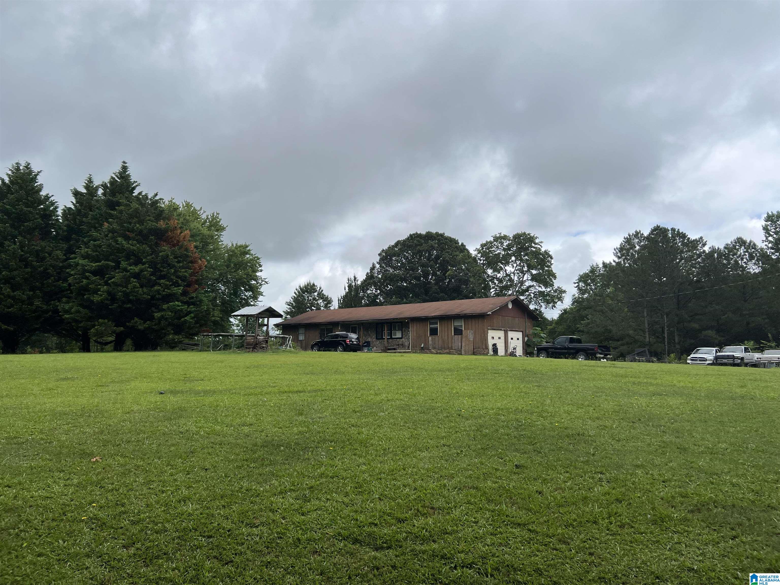 635 Hudson Hollow Road Boaz, AL 35956 - Photo 2 of 5