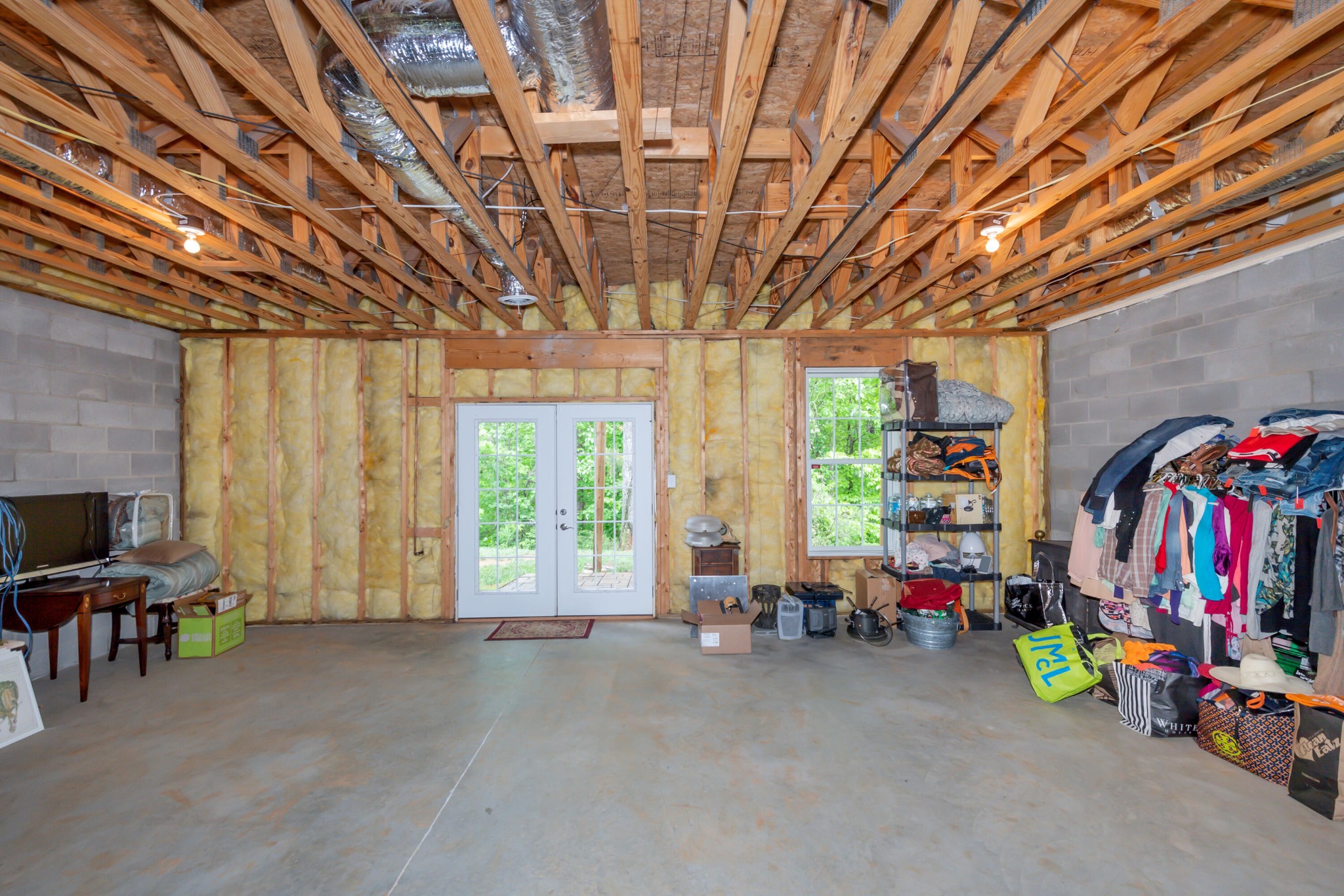 1833 Duncan Road, Unit 104 Knoxville, TN 37919 - Photo 32 of 36 a view of a room with gym equipment
