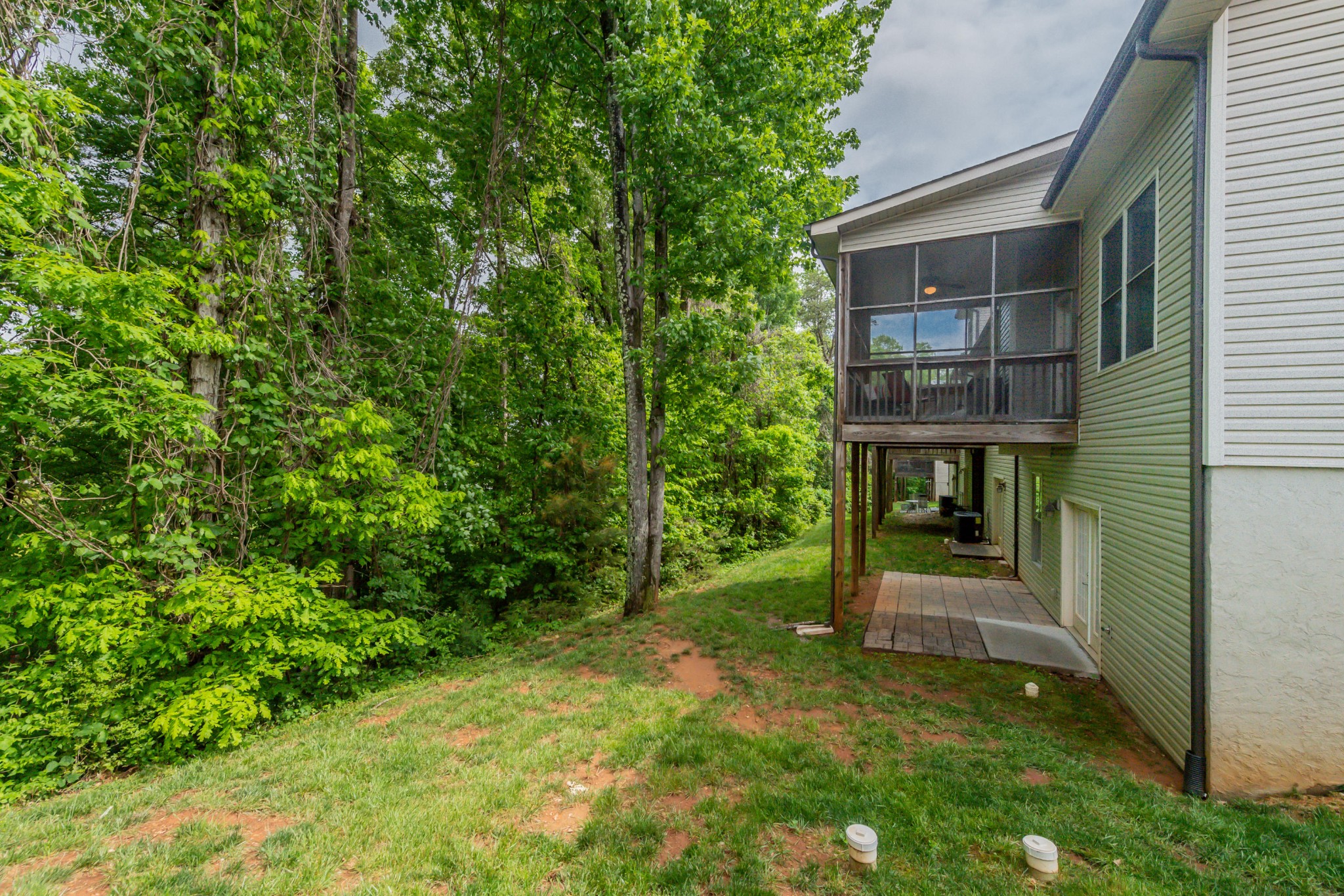 1833 Duncan Road, Unit 104 Knoxville, TN 37919 - Photo 36 of 36 front view of a house with a yard