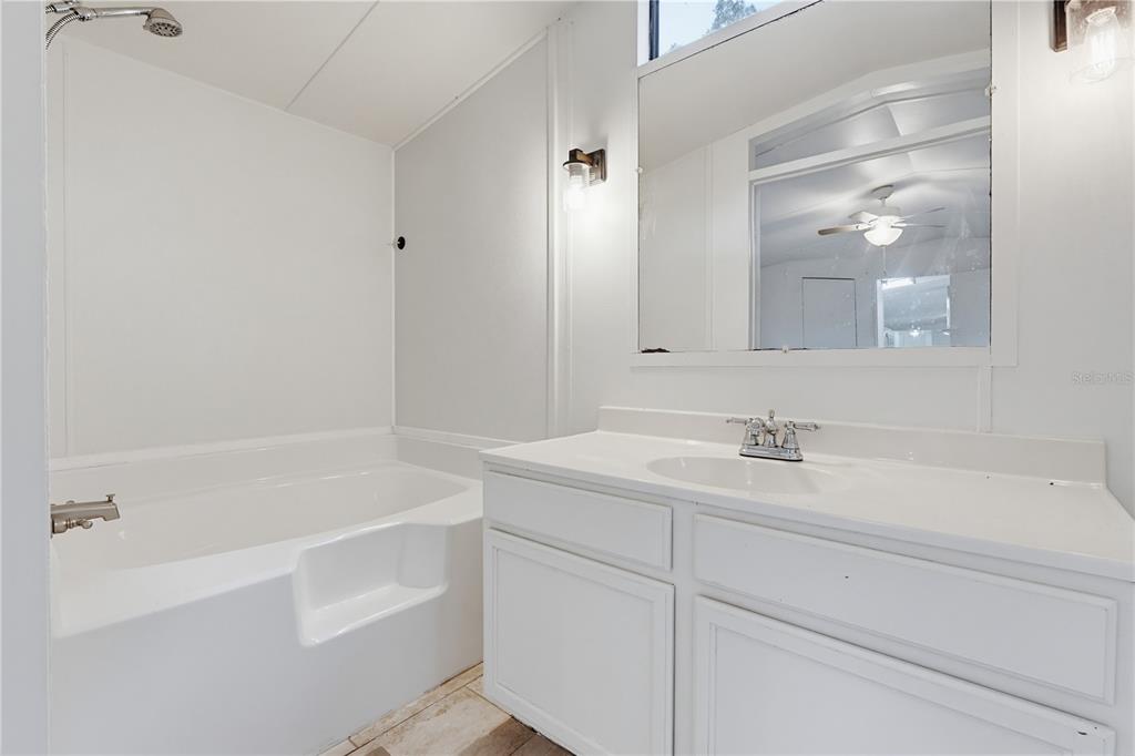 4786 Southwest 122nd Lane Webster, FL 33597 - Photo 28 of 55