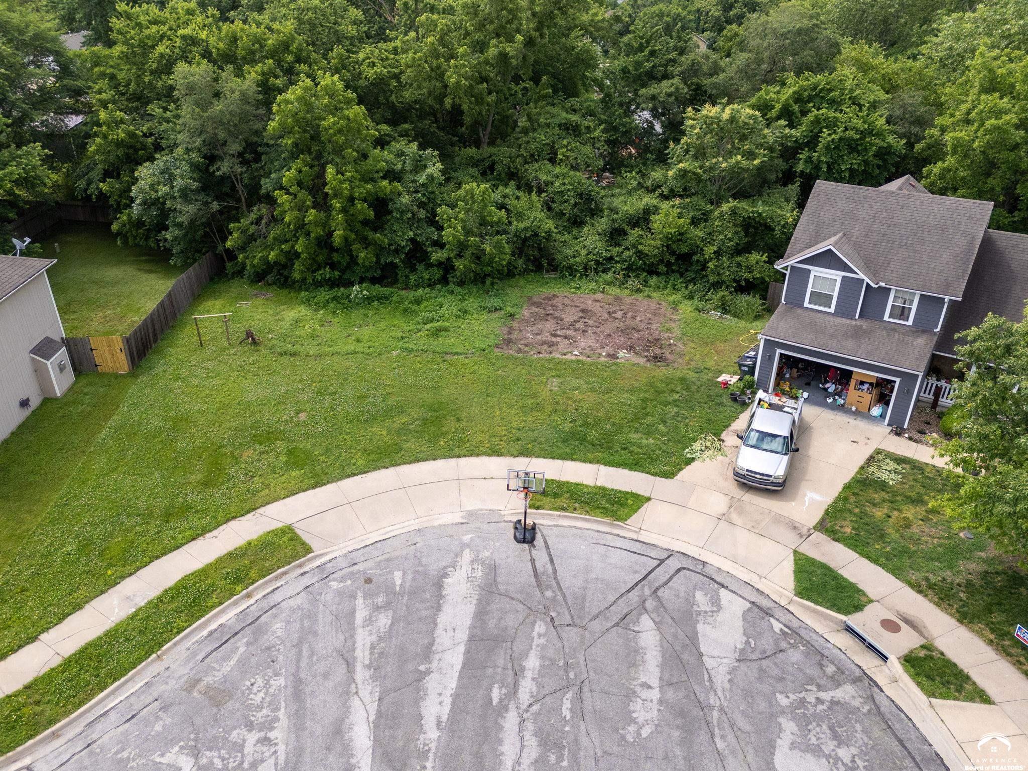 903 Anna Tappan Way Lawrence, KS 66044 - Photo 4 of 10