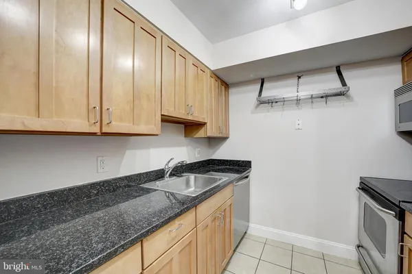 $2,295 | 91 14th Street Northeast, Unit 91, Washington, DC 20002