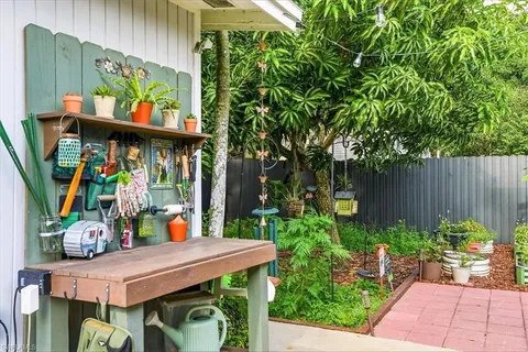 $515,000 | 3880 Estey Avenue, Naples, FL 34104
