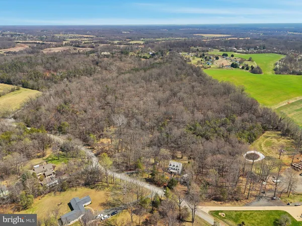 $749,900 | 8277 Lock Lane, Warrenton, VA 20186