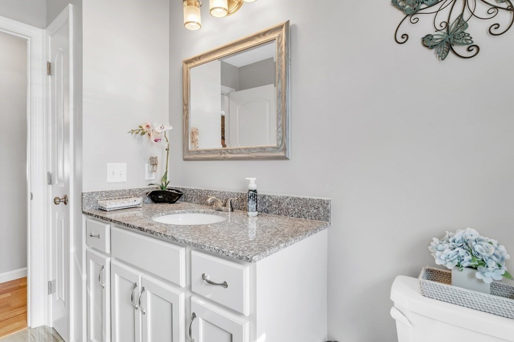 260 Naismith Street Springfield, MA 01104 - Photo 18 of 40 Gallery Image 18