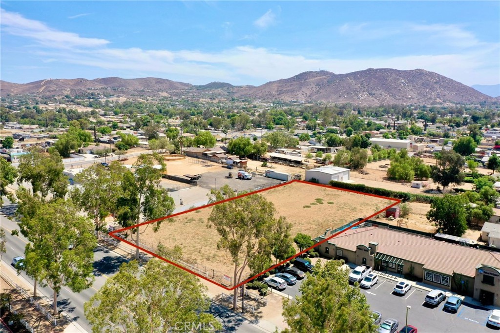 866 6th Street Norco, CA 92860 - Photo 8 of 17 a view of a city
