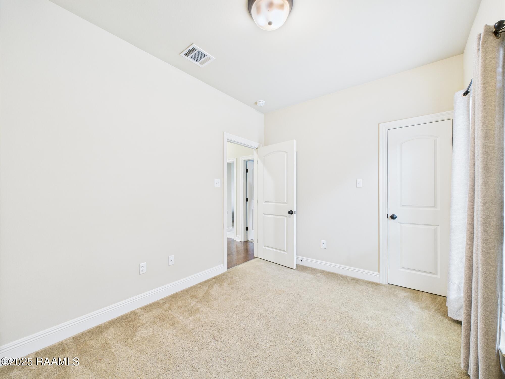 315 Arrowwood Road Youngsville, LA 70592 - Photo 14 of 19 CAM02220G0-PR0082-STILL015