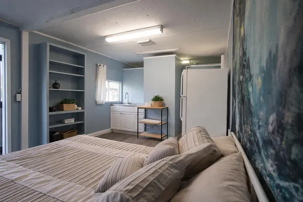 $1,400 | 2141 B Road, Unit STUDIOS, Loxahatchee Groves, FL 33470