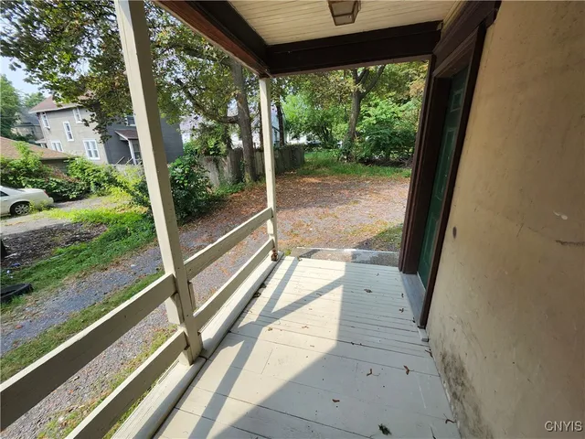 $149,000 | 3720 South Salina Street, Syracuse, NY 13205