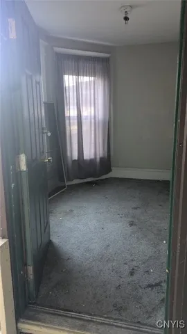 $149,000 | 3720 South Salina Street, Syracuse, NY 13205