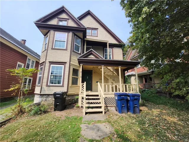 $149,000 | 3720 South Salina Street, Syracuse, NY 13205