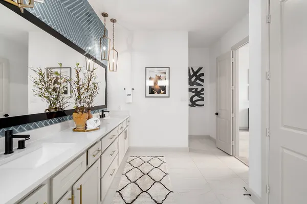 $849,925 | 2005 Whispering Oaks Lane, Waller, TX 77484