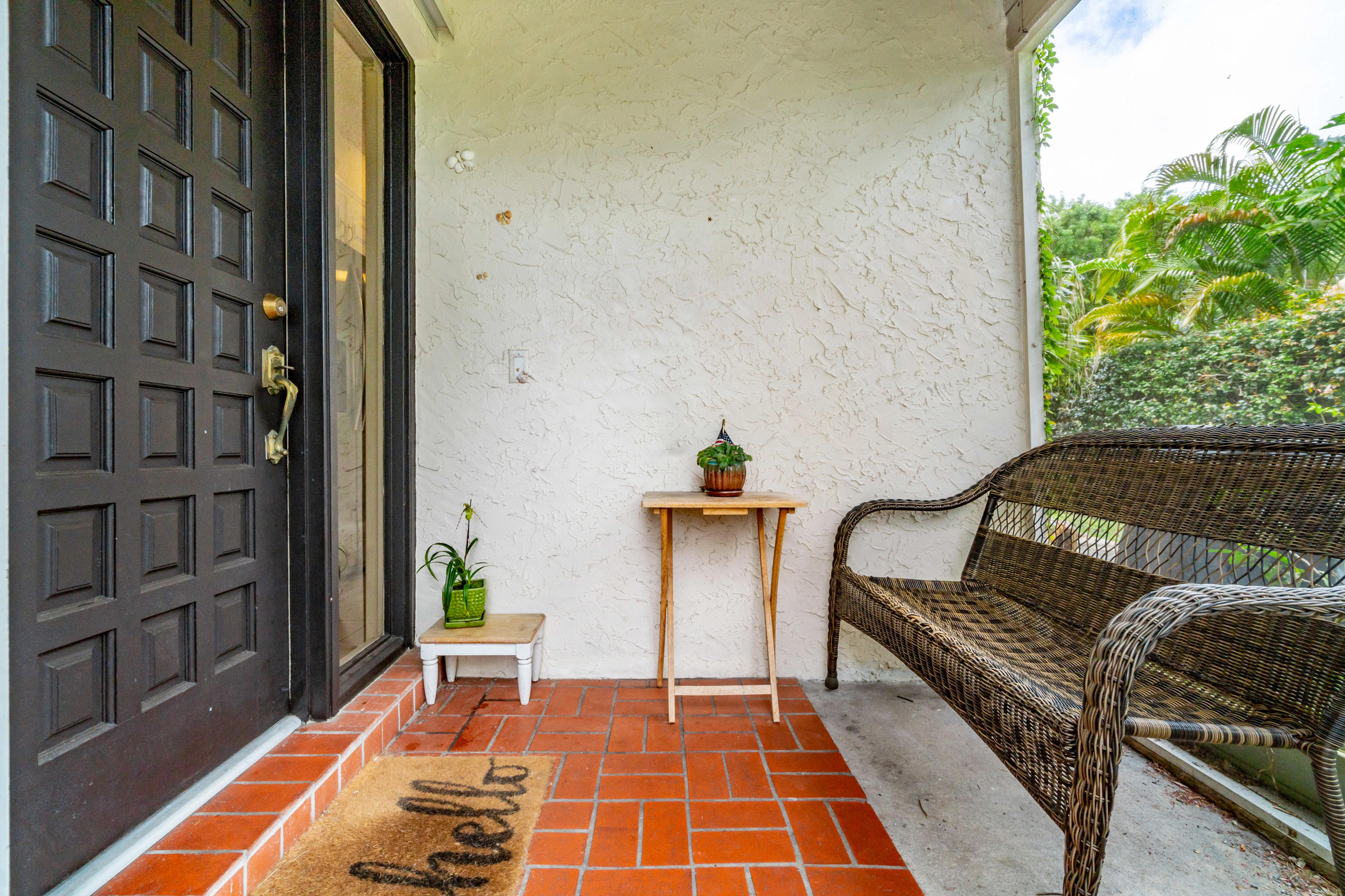 9845 Erica Court Boca Raton, FL 33496 - Photo 7 of 33 52CFFE5B-08F2-41A8-B0F0-689C40607C82