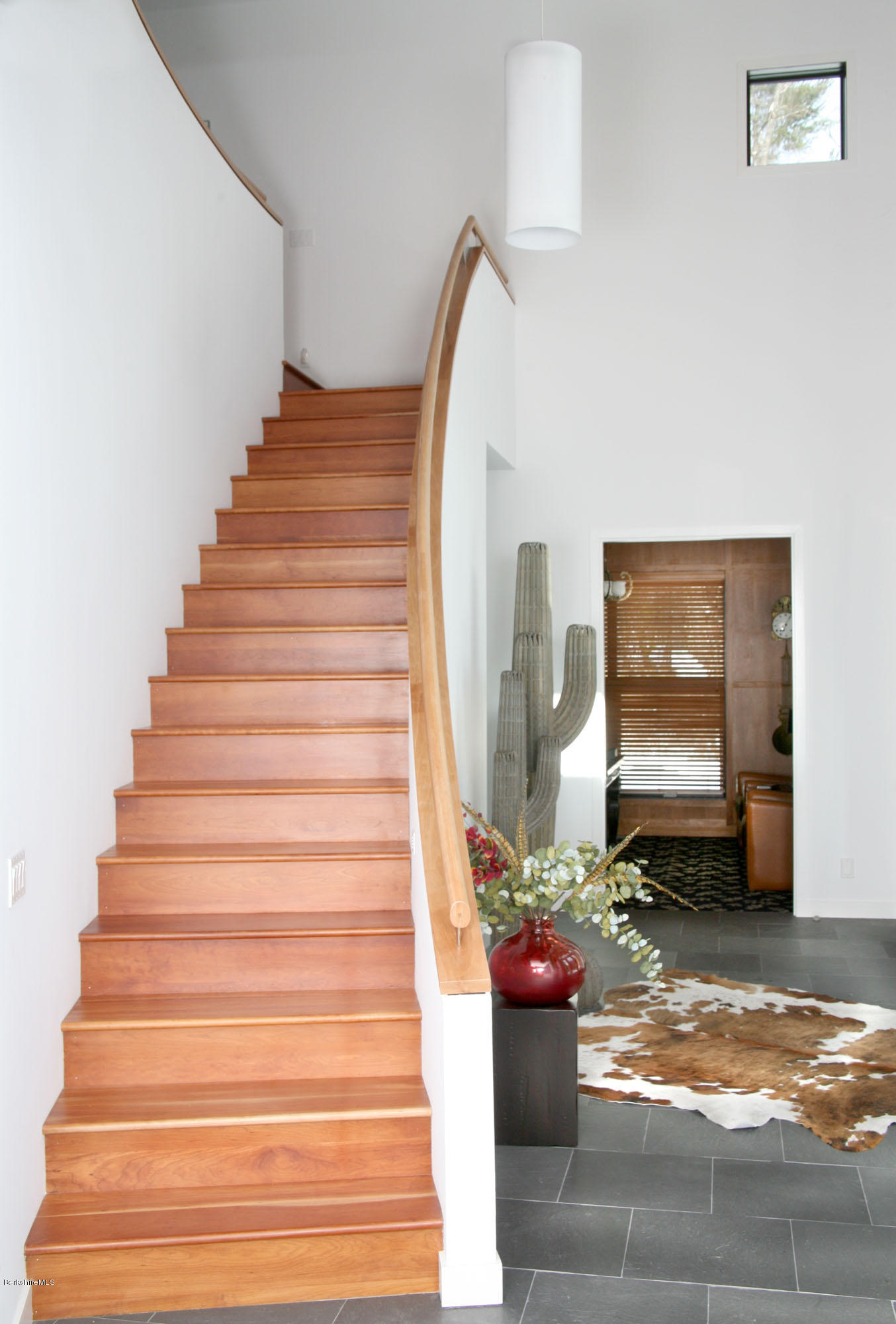 35 A Creamery Road Egremont, MA 01230 - Photo 21 of 57 Staircase