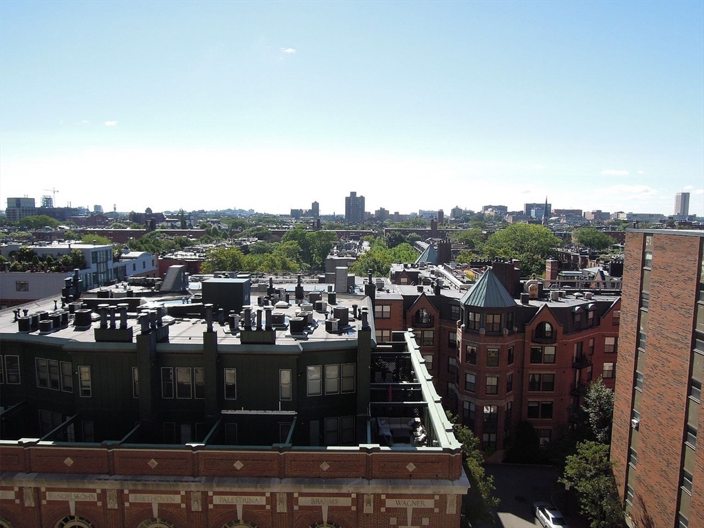 8 Garrison Street, Unit 209 Boston, MA 02116 - Photo 32 of 33 a view of a city