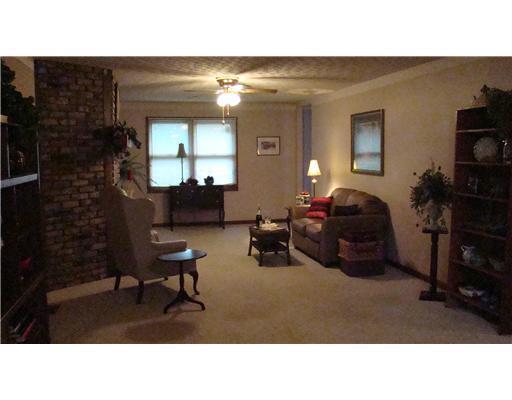 6058 Morris Road Springfield, OH 45502 - Photo 3 of 13
