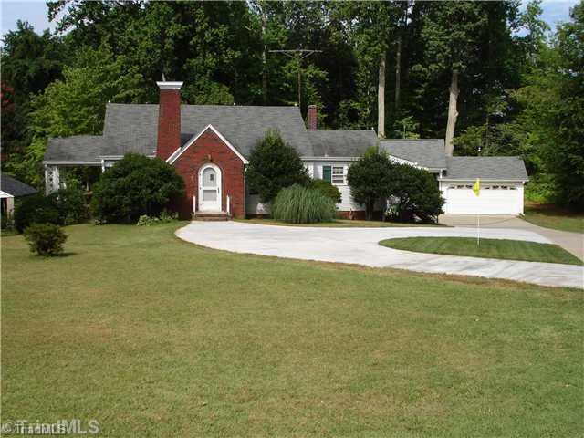 7370 Broad Street Rural Hall, NC 27045 - Photo 1 of 5 Exterior Front.