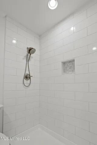 $299,000 | 1903 Bellewood Drive, Jackson, MS 39211