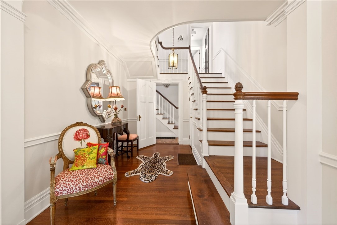 109 Sandringham Road Brighton, NY 14610 - Photo 6 of 50