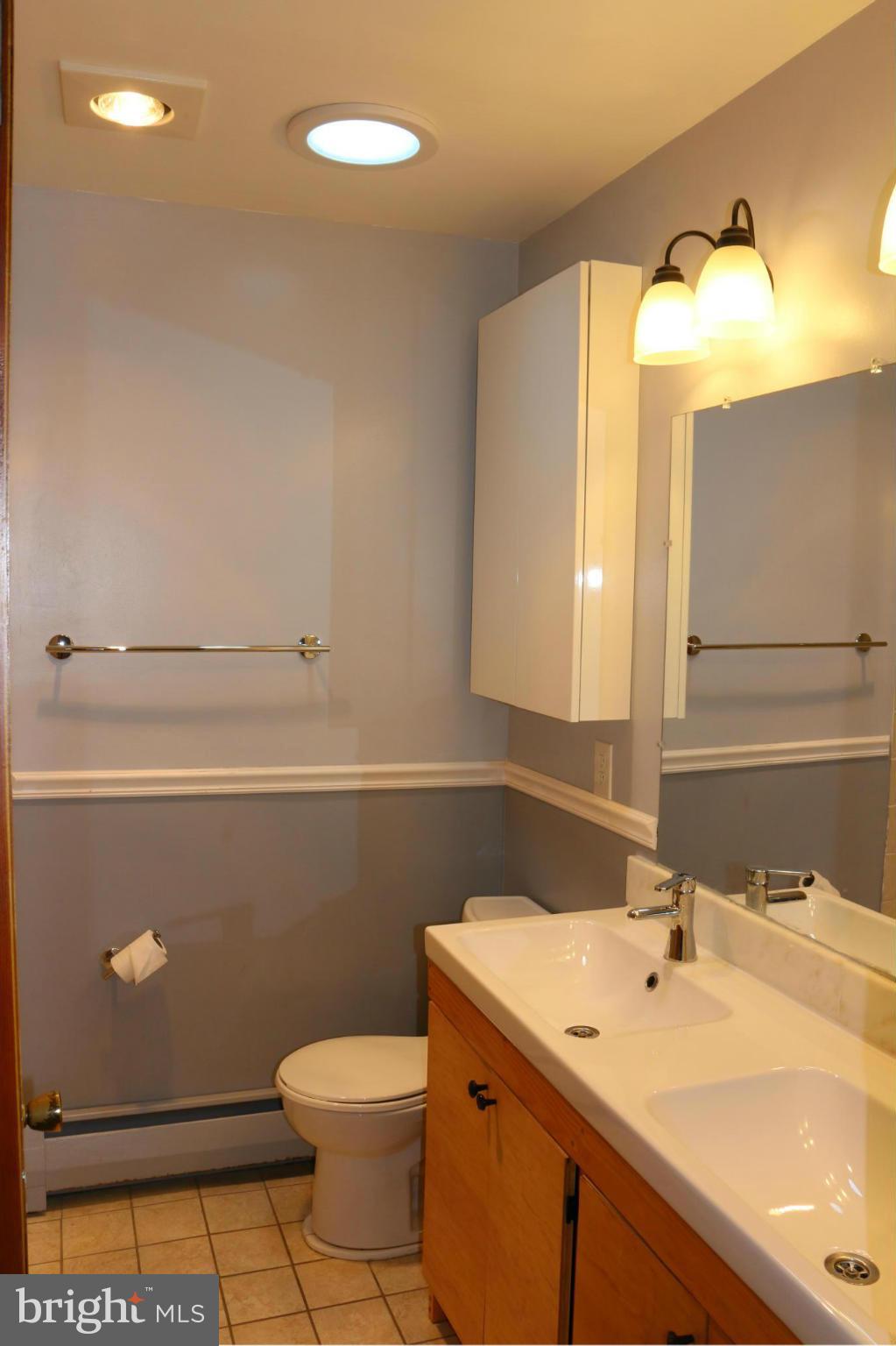 9718 Frederick Road Ellicott City, MD 21042 - Photo 10 of 17 Bath