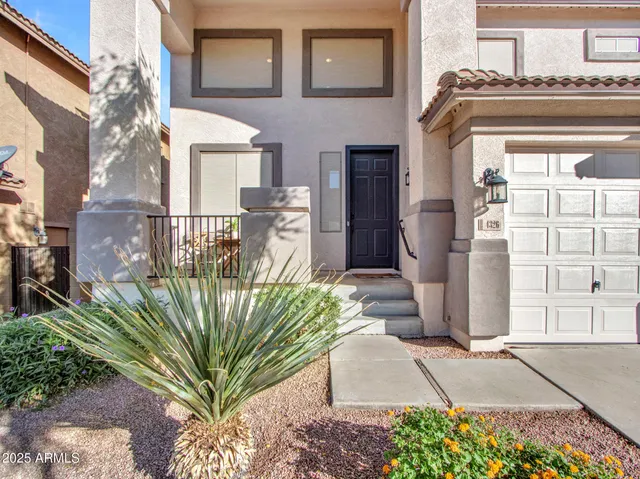 $3,800 | 4326 West Kenai Drive, New River, AZ 85087