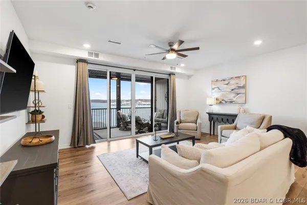 $540,000 | 4910 Worldmark Drive, Unit 2B, Osage Beach, MO 65065