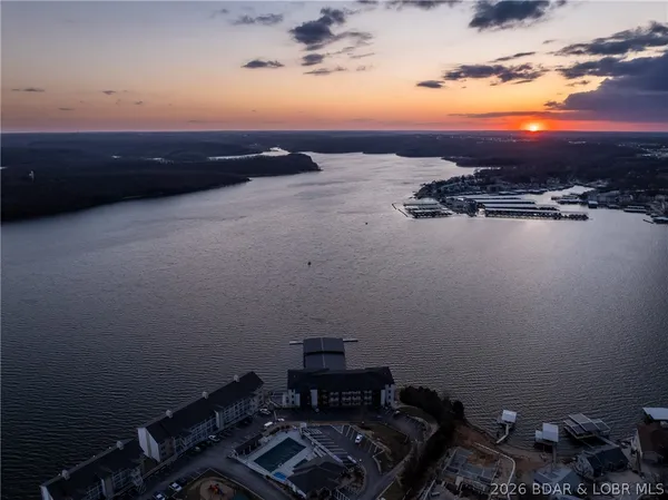 $540,000 | 4910 Worldmark Drive, Unit 2B, Osage Beach, MO 65065