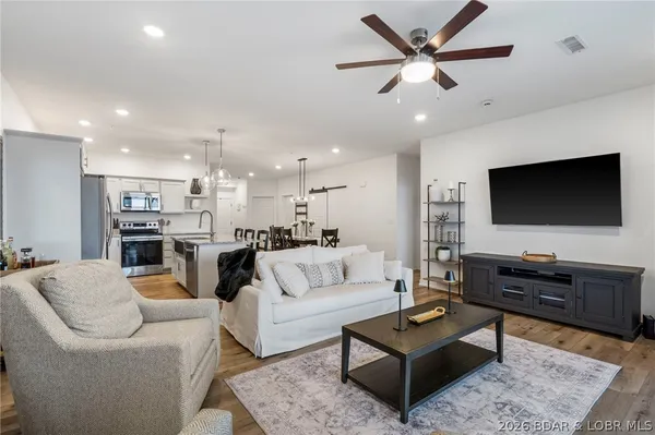 $540,000 | 4910 Worldmark Drive, Unit 2B, Osage Beach, MO 65065