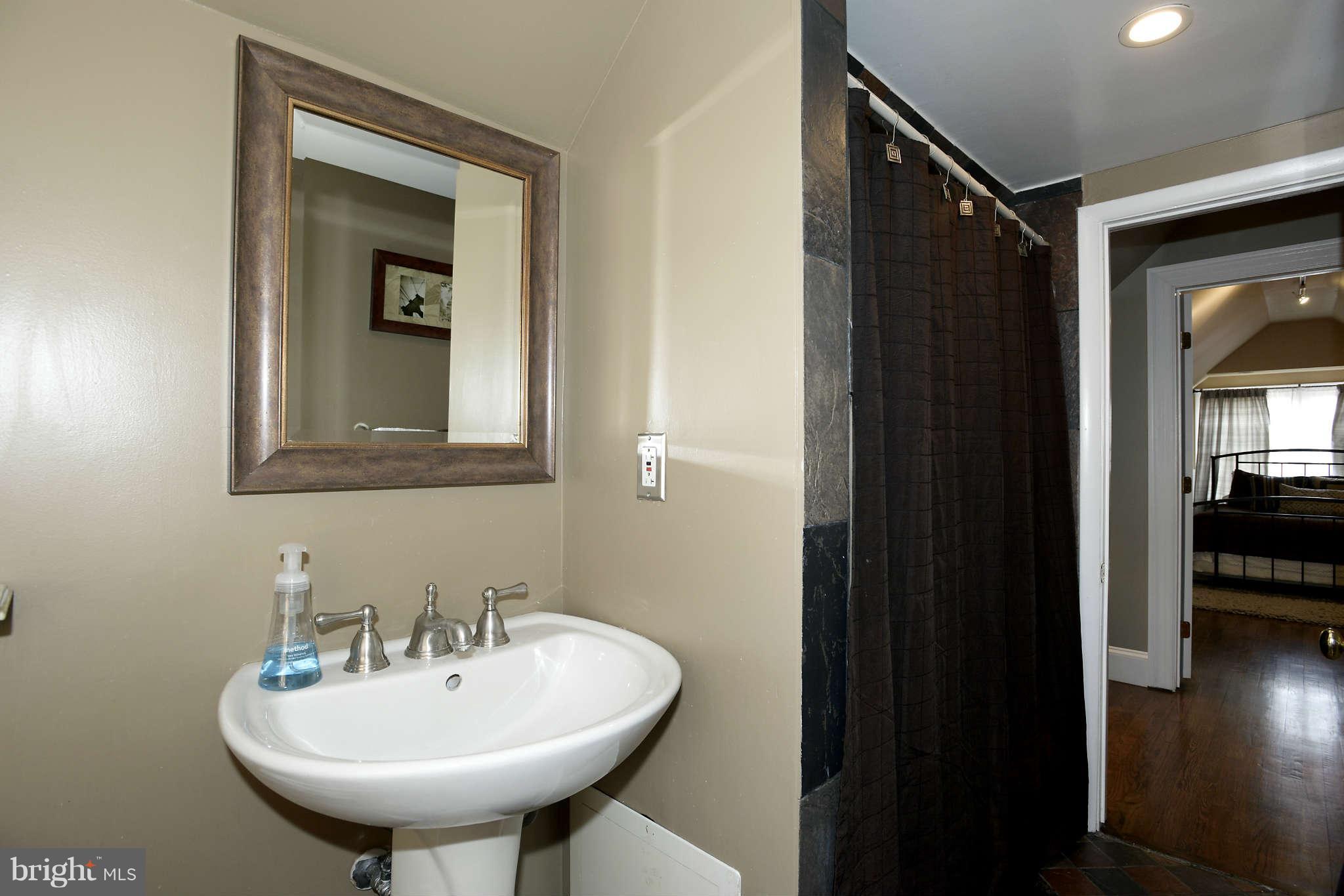 5619 Greentree Road Bethesda, MD 20817 - Photo 18 of 22 Full Bath #3