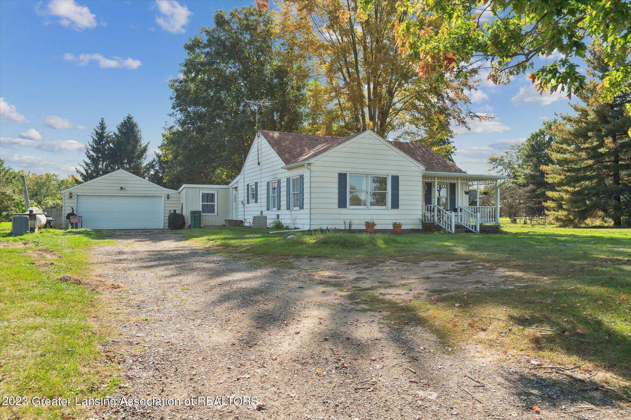 2240 East Howell Road Williamston, MI 48895 - Photo 2 of 35 02-2240-E-Howell-Rd-Williamston-MI-48895