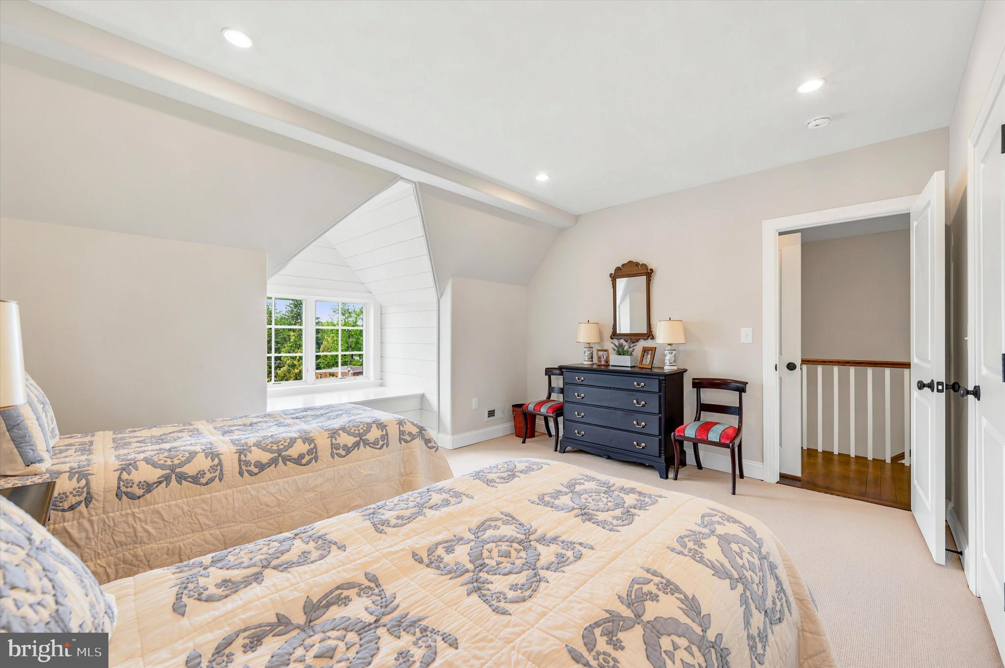 11 Overlea Way Glenside, PA 19038 - Photo 21 of 23 3rd Level Bedroom