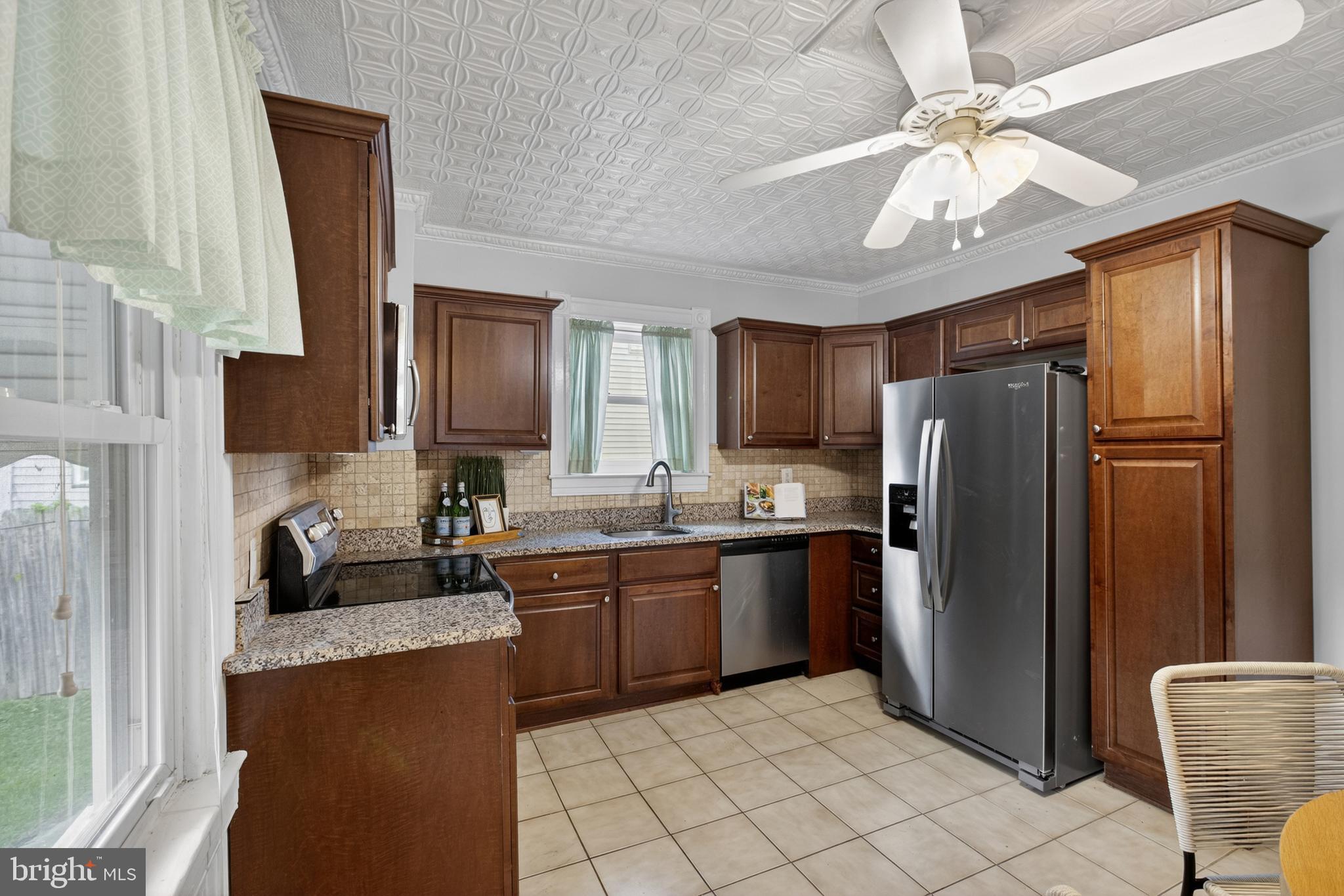 9 Rognel Avenue Baltimore, MD 21228 - Photo 13 of 47