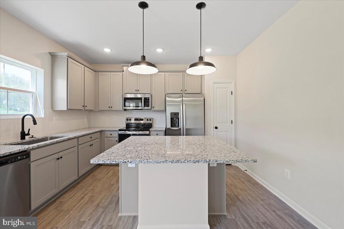 201 Whimbrel Road Hedgesville, WV 25427 - Photo 26 of 29 SimilarFarmhouse Kitchen
