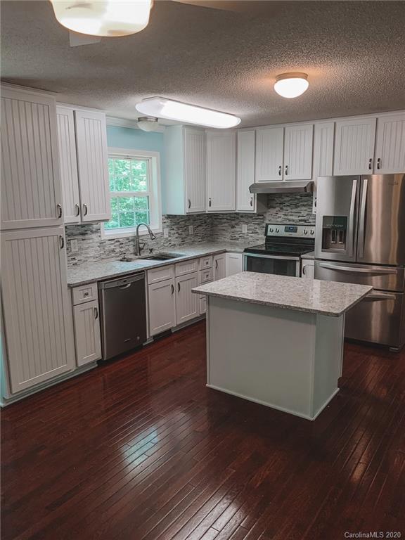 128 Red Road, Unit 25 & 26 Swannanoa, NC 28778 - Photo 11 of 28 Gallery Image 11
