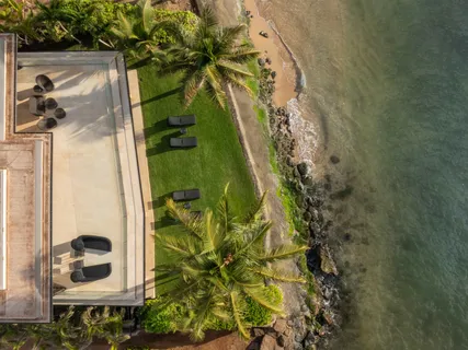 a view of outdoor space and garden